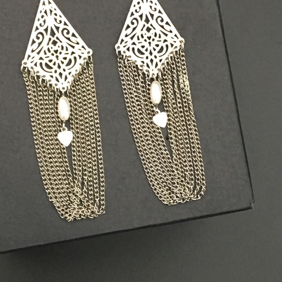 Vintage Jewelry - VTG Sterling Silver earrings w pearls & tiny 💜s Vintage Jewelry - VTG Sterling Silver earrings w pearls & tiny 💜s